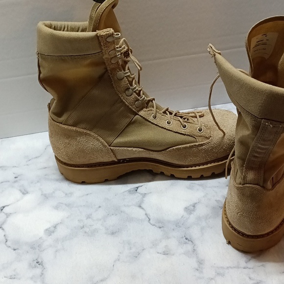 Men's size 11 W made in USA leather tactical boots color tan gently used - Picture 7 of 10